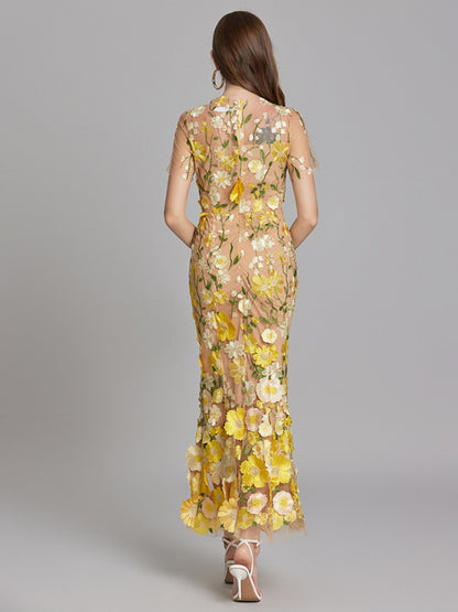 Ladies new three-dimensional flower mesh embroidery waist and hip dress