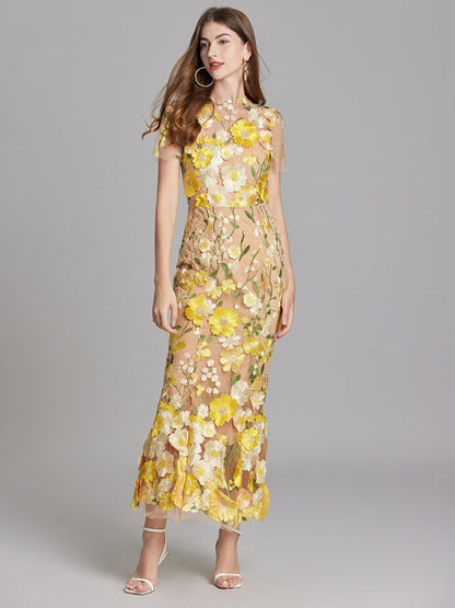 Ladies new three-dimensional flower mesh embroidery waist and hip dress